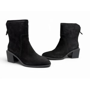 Vince Camuto Kortimy Black Suede Booties Women’s 9.5M NIB